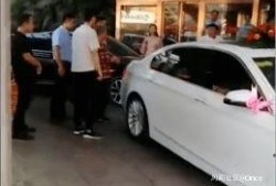 最新礼包车爆料新闻视频,揭秘神秘车型，性能与颜值并存