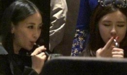 爆料baby抽烟视频赚了几十万