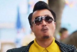 村长霸道爆料视频播放,揭秘视频背后的惊人真相